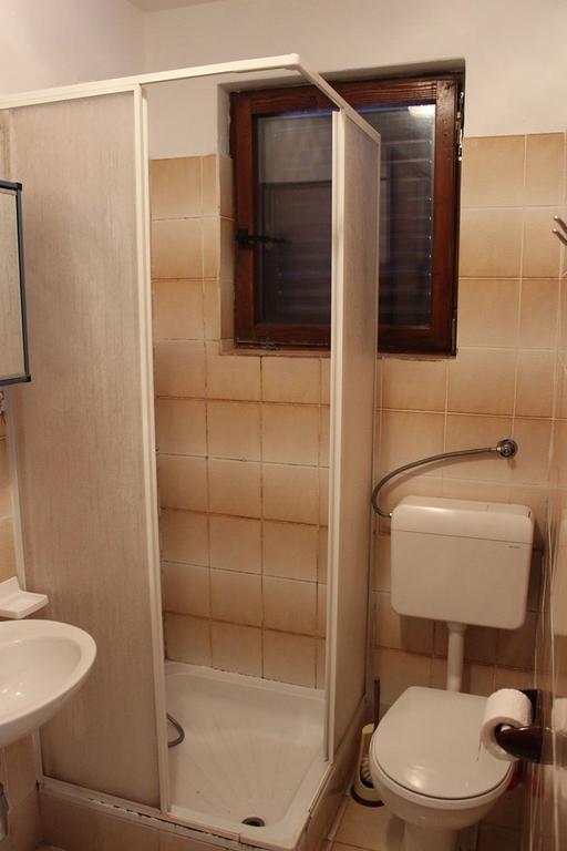 Pet Friendly Apartment In Porec With Wifi Værelse billede