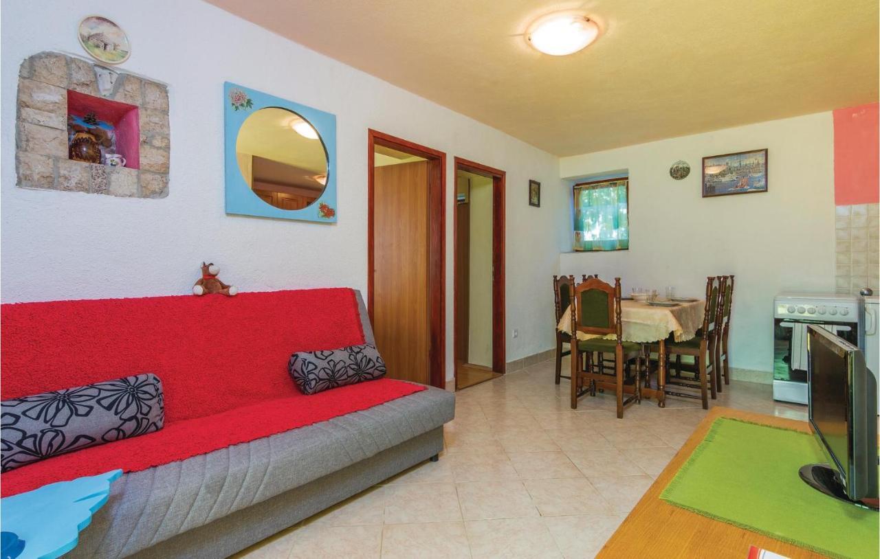Pet Friendly Apartment In Porec With Wifi Eksteriør billede